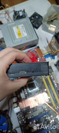 Куча компьютерного хлама