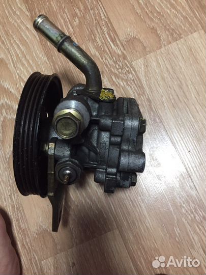 Насос гур mazda familia