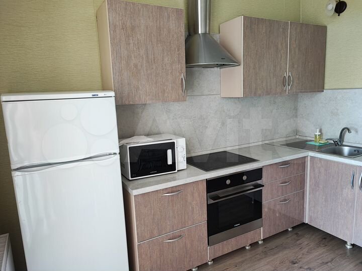 1-к. квартира, 42,1 м², 16/25 эт.