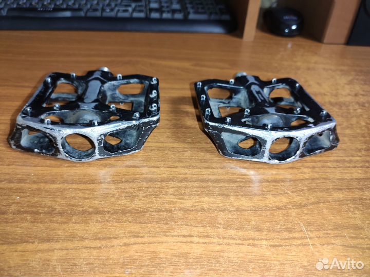 Продаю педали Shimano