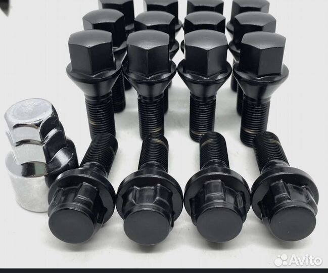Болты колесные,черные с секретками,м12 1.25