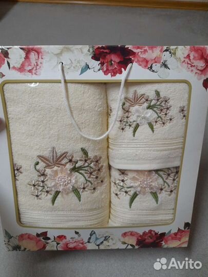 Подарочный набор полотенец