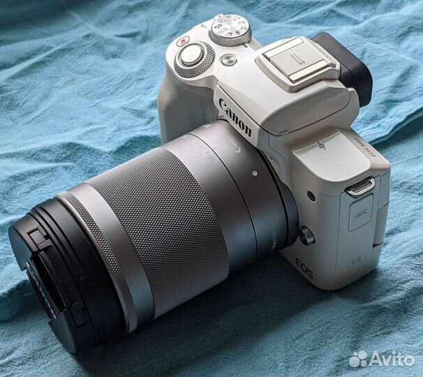 Фотоаппарат Canon EOS M50 EF-M18-150 IS STM Kit Wh