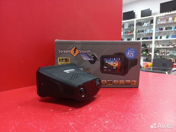Видеорегистратор Street Storm CVR-G7750 ST