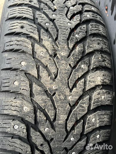 Nokian Tyres Hakkapeliitta 9 SUV 235/55 R19