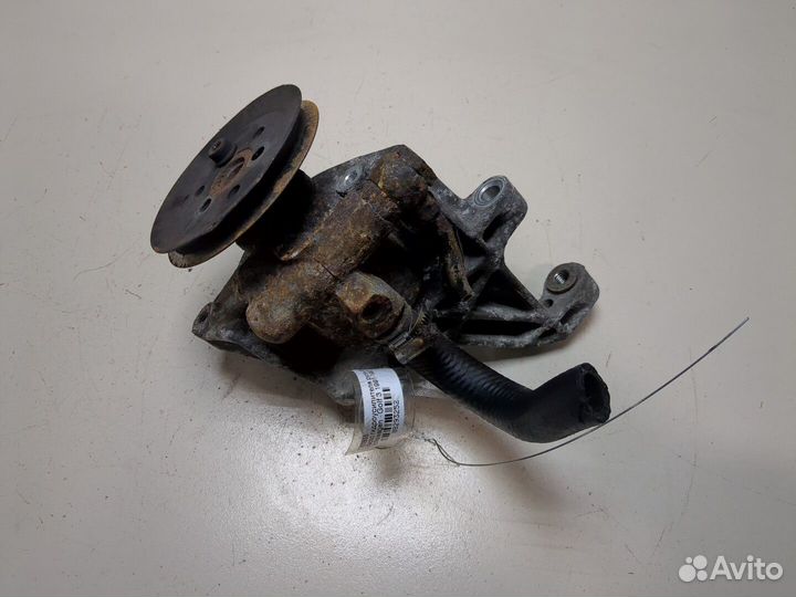 Гур Volkswagen Golf 3, 1996