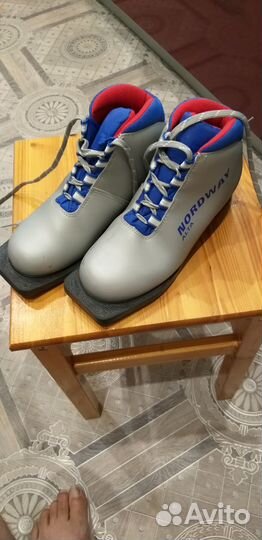 Лыжные ботинки 36 размер