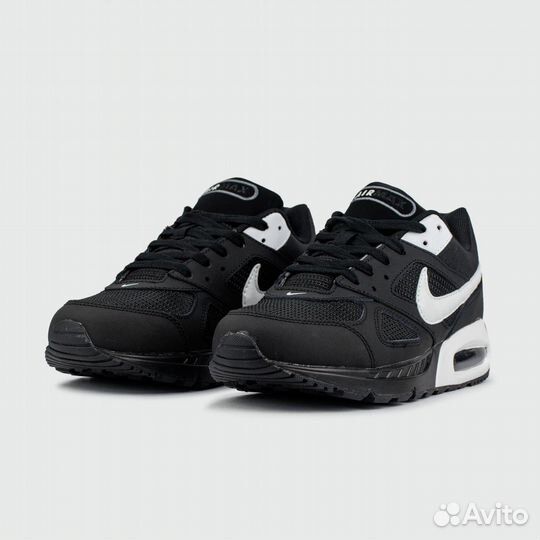 Nike Air Max IVO