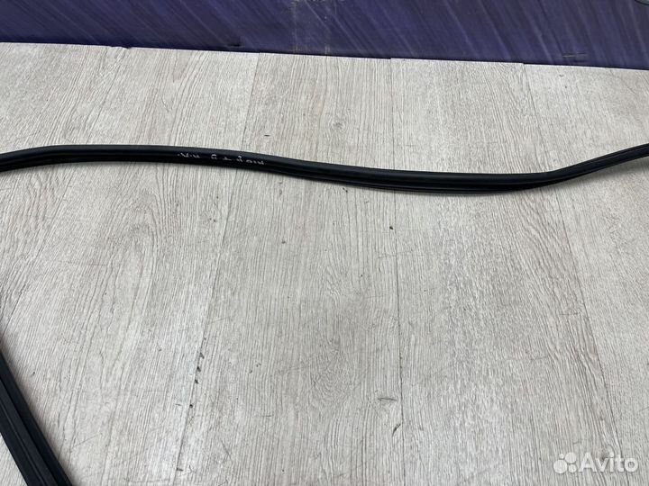 Уплотнитель проема стекла двери перед KIA RIO 2 Лев
