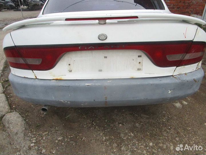 Бампер задний Mitsubishi Galant 7