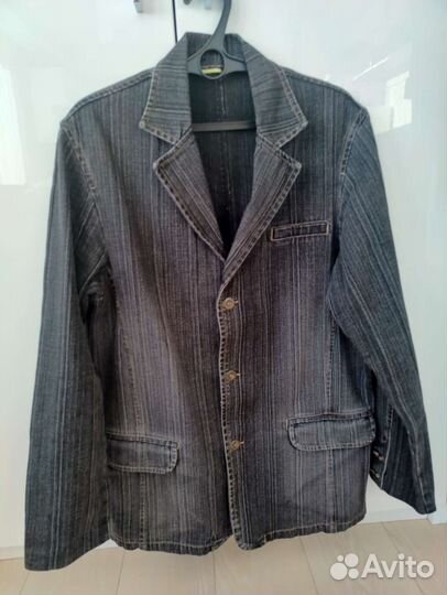 Мужской джинсовый пиджак