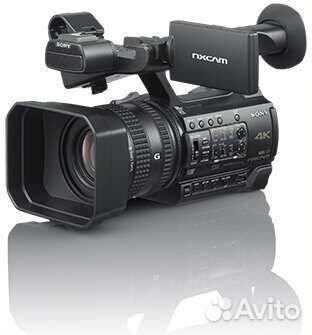 Видеокамера Sony HXR-NX200 черный(Новый-Гарантия)