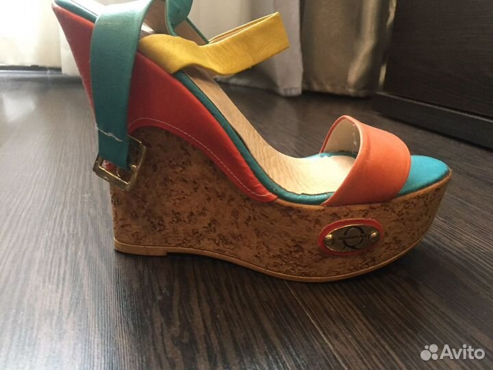 Продам обувь