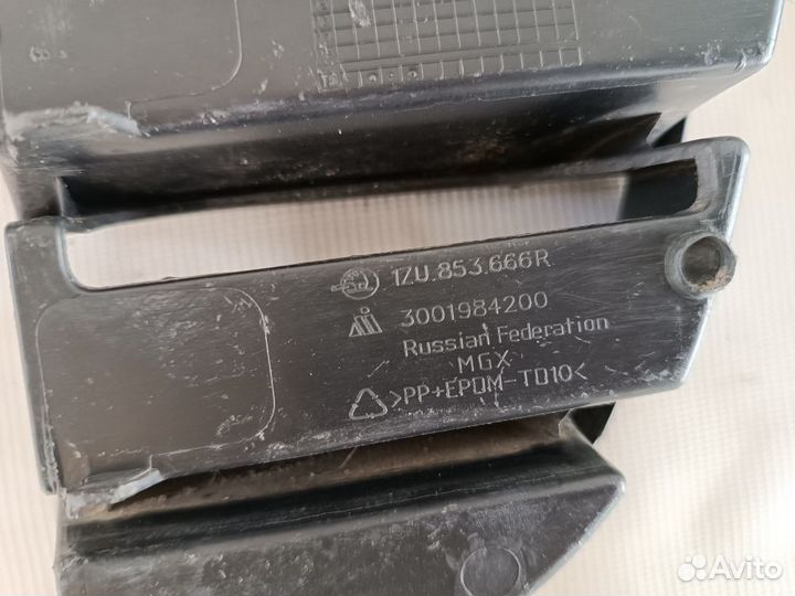 Решетка бампера Skoda Octavia A5 С 2008 По 2013