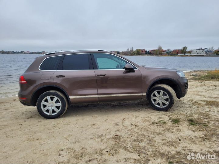 Volkswagen Touareg 3.0 AT, 2011, 220 000 км