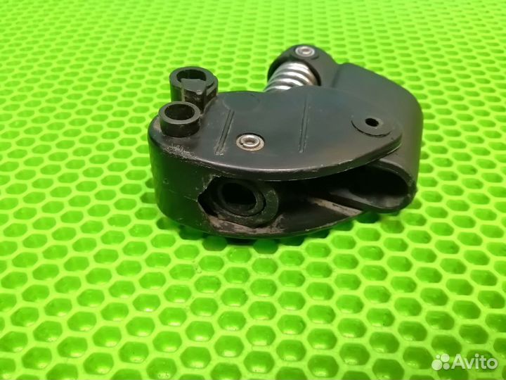 Амортизатор заднего колеса на коляску