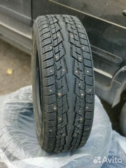 Arctic Trucks AT405 195/65 R15