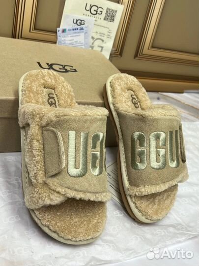 Меховые тапочки Ugg 