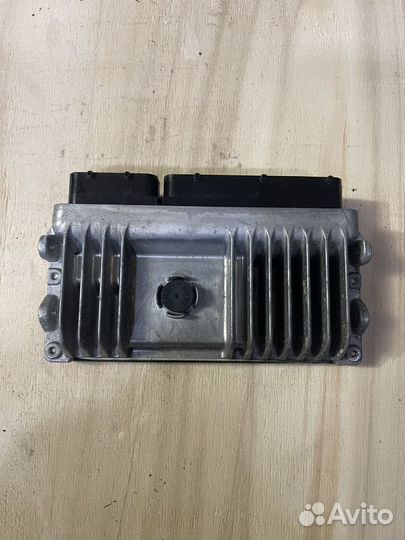 Блок управления двигателем Lexus RX450h