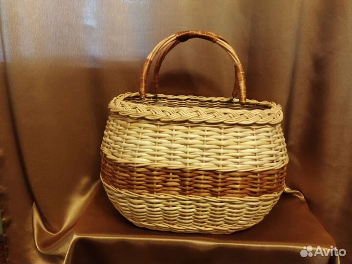 Корзины плетеные из лозы