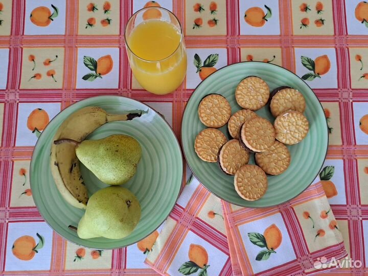 Скатерть новая хлопок и набор 12 салфеток