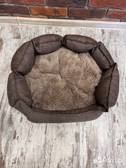 Лежанка для собак и кошек