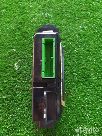 Блок управления стеклоподъемниками передний Volvo