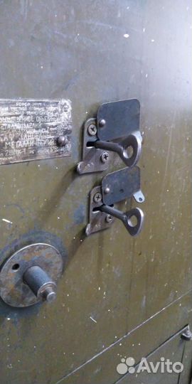 Сейф огнеупорный