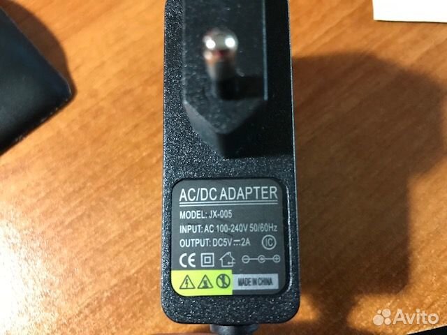 Блок питания 5V 2A (3,5*1,35)