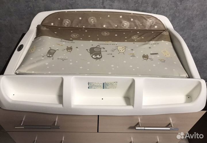 Пеленальная доска на комод