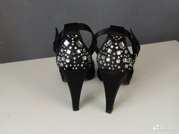 Туфли босоножки Mario Bruni 39