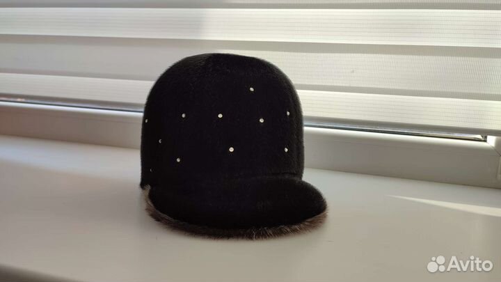 Шапка женская жакейка