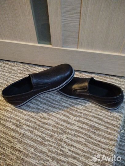 Туфли мужские новые, цвет-чёрный
