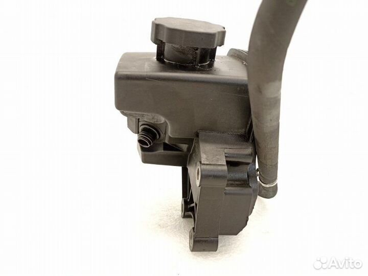 Бачок гидроусилителя руля Mercedes-Benz C-Class