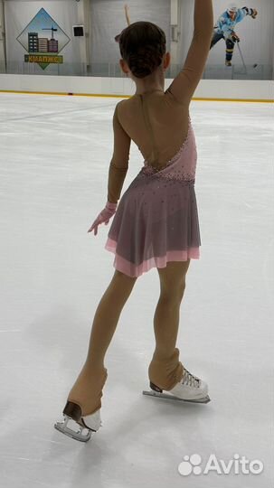 Платье для фигурного катания новое