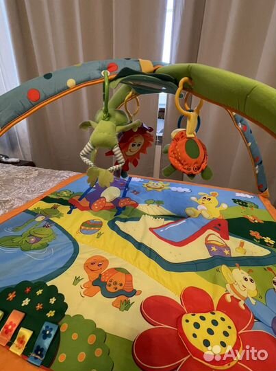 Развивающий коврик