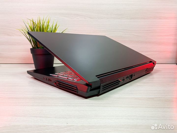 Игровой ноутбук AMD Ryzen 5/RTX 3070/165Hz 2K