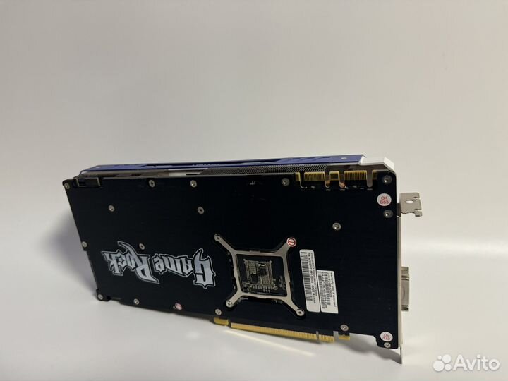 Видеокарта Gtx 1070 GameRock