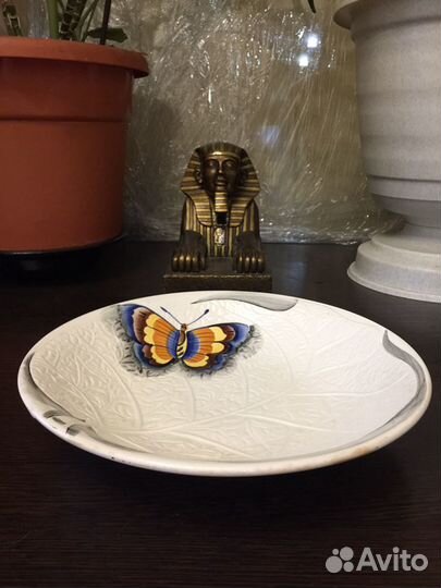 Тарелка, сухарница зик « Бабочка на капустном лист