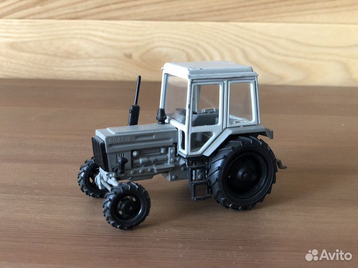 Модель трактора Беларус СССР