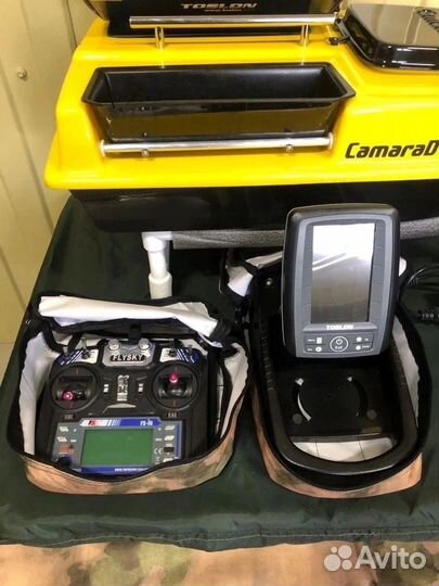 Прикормочный кораблик camarad