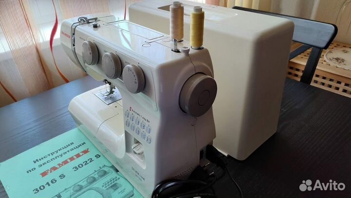 Швейная машинка Family Silver Line 3016s