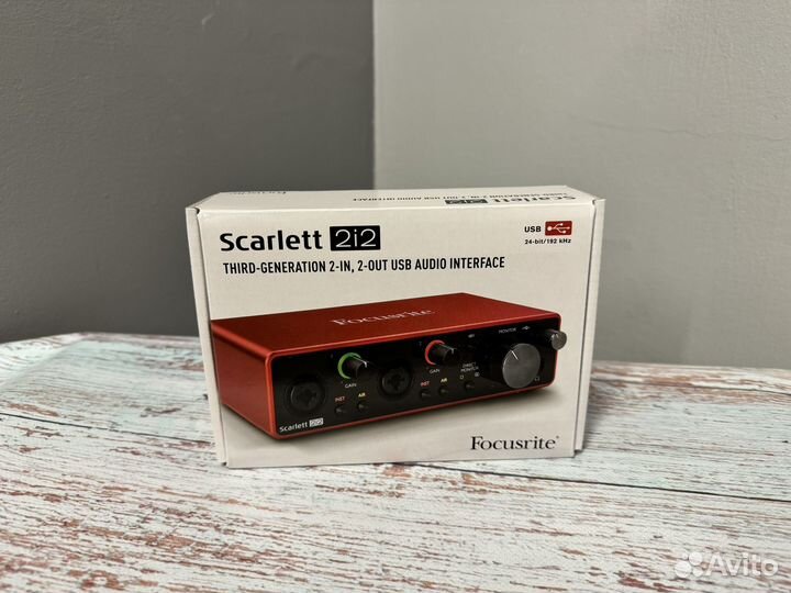 Focusrite Scarlett 2i2 3rd Gen Звуковая карта