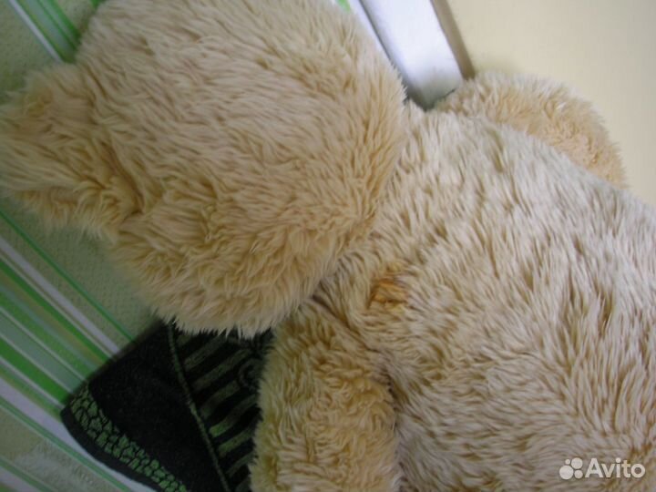 Плюшевый медвежонок