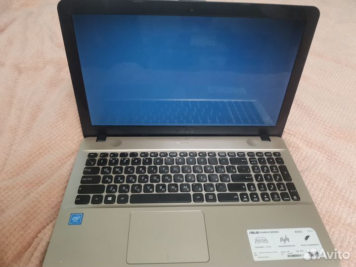 Ноутбук asus