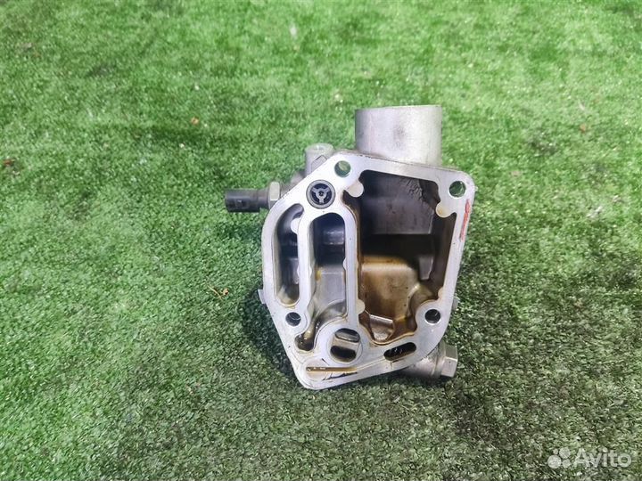 Кронштейн масляного фильтра volkswagen Golf Plus