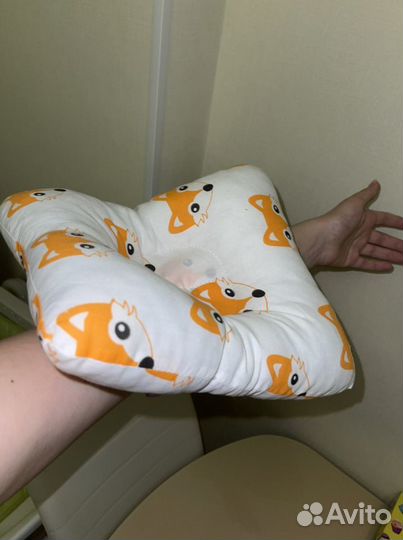 Подушка ортопедическая для сна и кормления