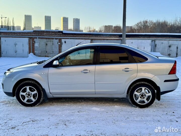 Ford Focus 1.6 МТ, 2006, 195 151 км