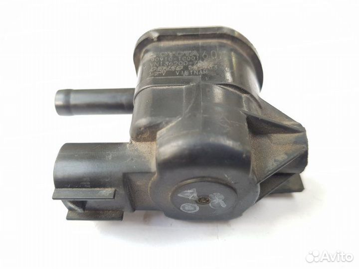 Электромагнитный клапан Toyota Avensis 3 270 2009