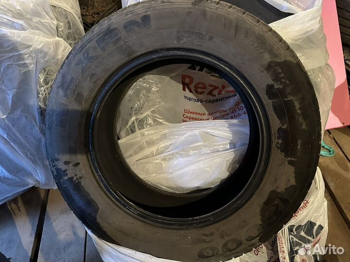 Nexen N8000 235/65 R17